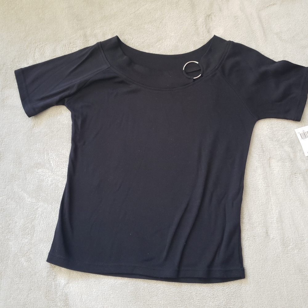 Maxwell Jason black short sleeve polyester and cotton shirt